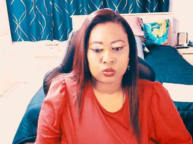 Indianlust69 bongacams live cam model