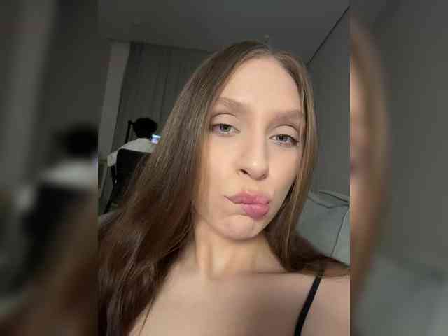 PARTYNEXTNEXT bongacams live cam model