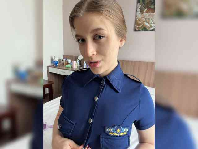 lilitgame bongacams live cam model