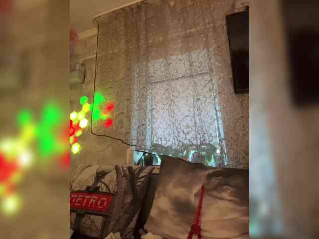 AureliyXXX bongacams live cam model
