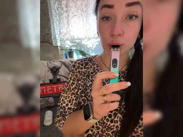 AureliyXXX bongacams live cam model