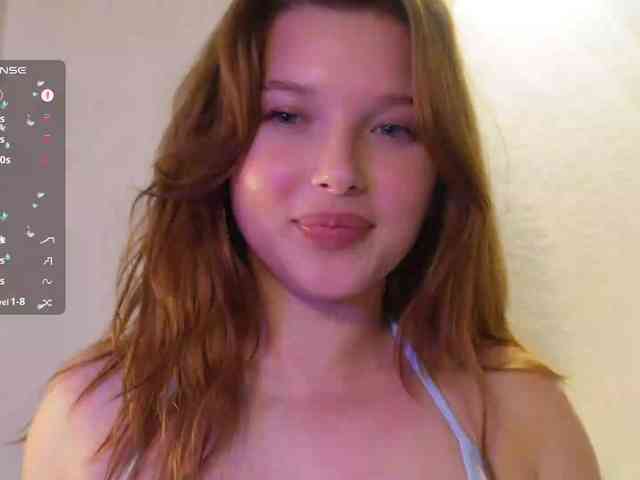mispopi bongacams live cam model