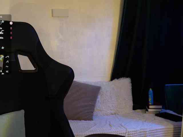mispopi bongacams live cam model