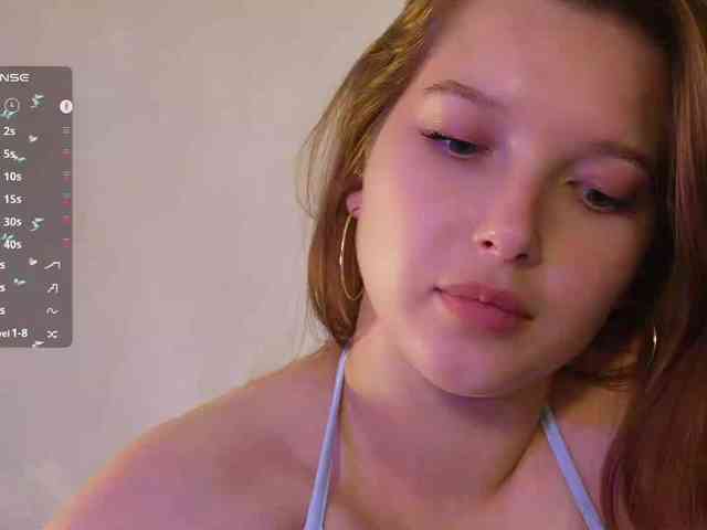 mispopi bongacams live cam model