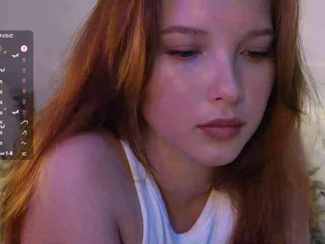 mispopi bongacams live cam model