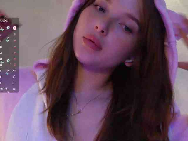 mispopi bongacams live cam model