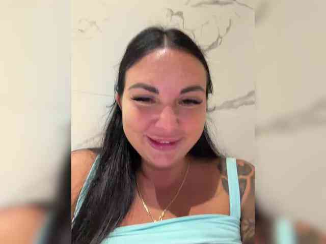 TokionaJoe bongacams live cam model