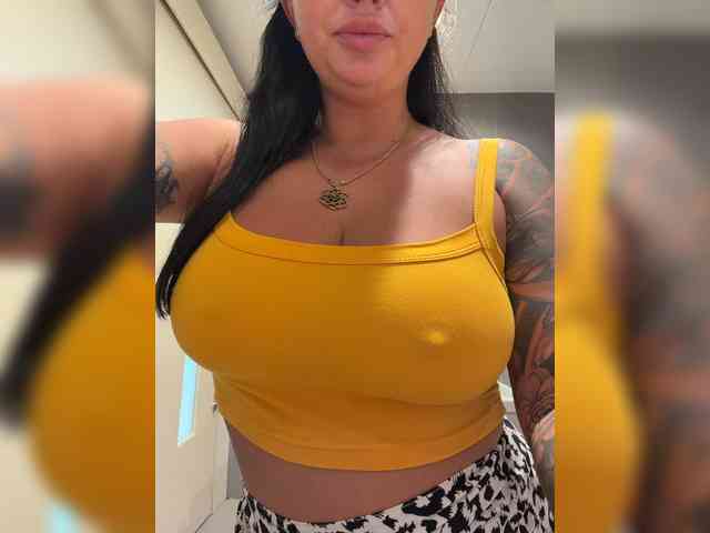 TokionaJoe bongacams live cam model