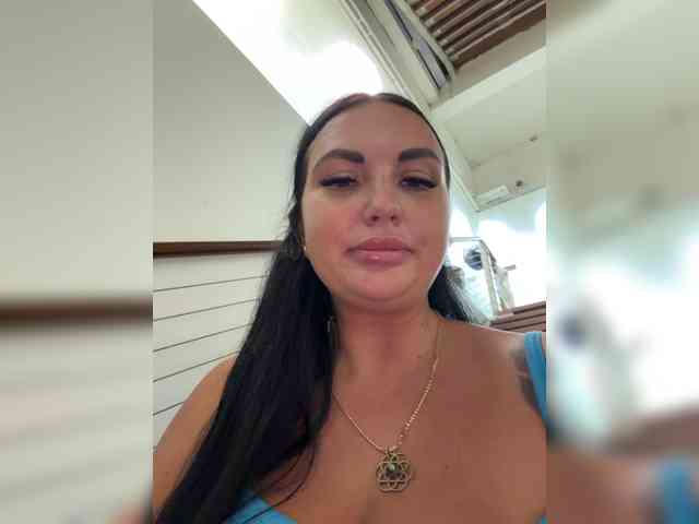 TokionaJoe bongacams live cam model