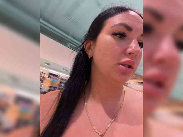 TokionaJoe bongacams live cam model
