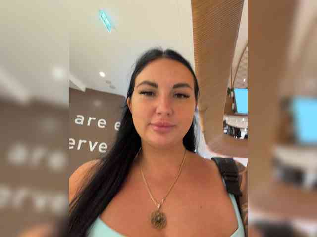 TokionaJoe bongacams live cam model