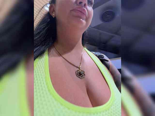TokionaJoe bongacams live cam model