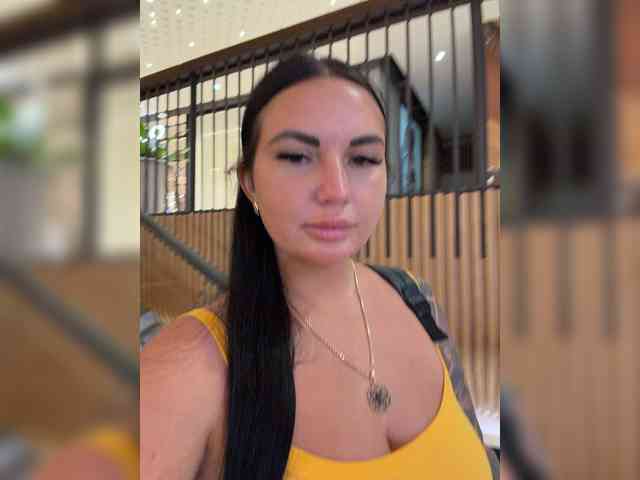 TokionaJoe bongacams live cam model
