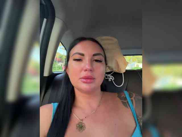 TokionaJoe bongacams live cam model