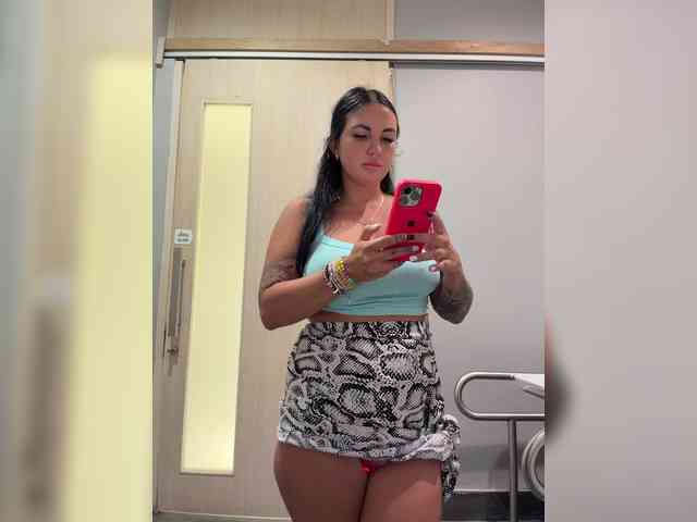 TokionaJoe bongacams live cam model
