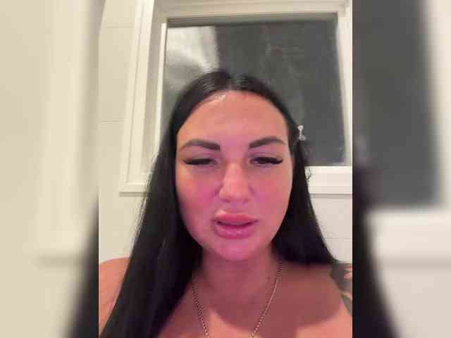 TokionaJoe bongacams live cam model