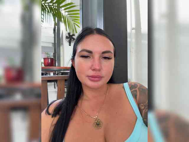 TokionaJoe bongacams live cam model