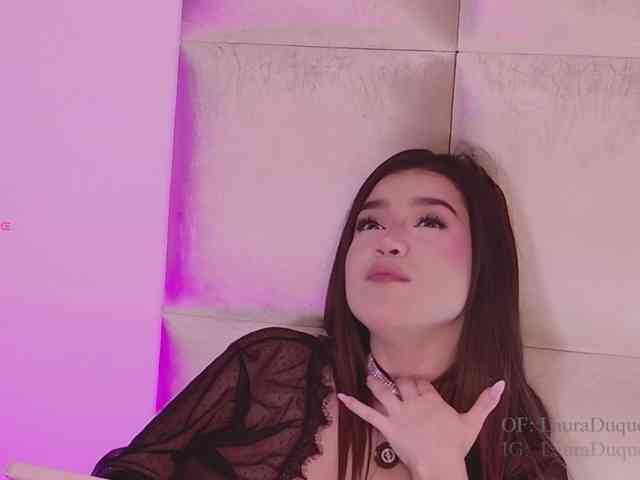 Kassia-Rogers bongacams live cam model