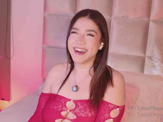 Kassia-Rogers bongacams live cam model