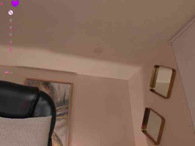 MaryLewis bongacams live cam model