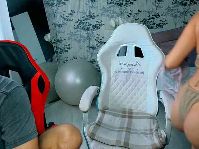 LoveAndSex24 bongacams live cam model