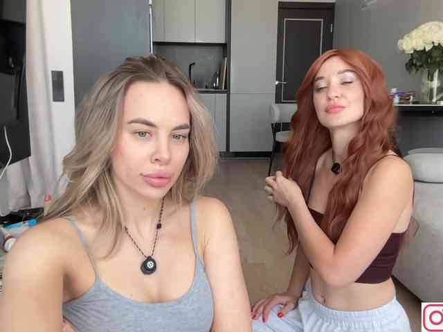 diffgirls1-1 bongacams live cam model