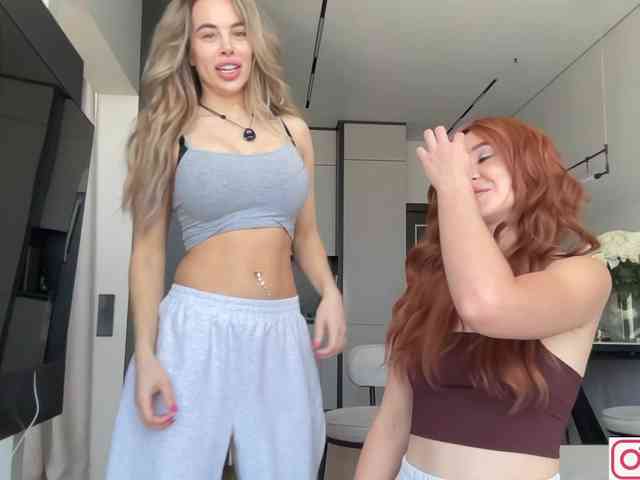 diffgirls1-1 bongacams live cam model