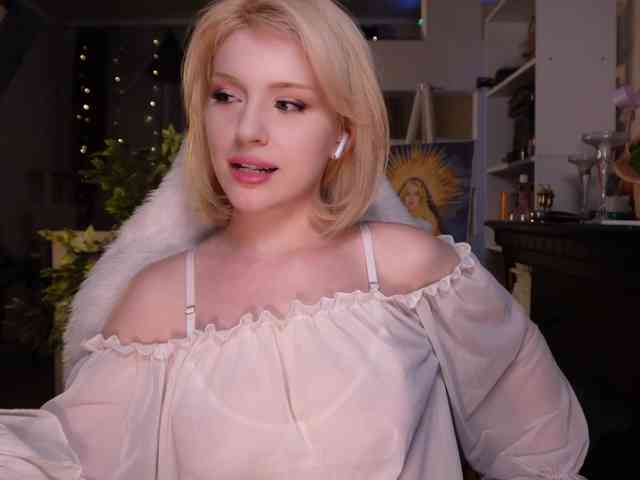 ChristieWade bongacams live cam model