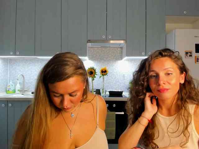 Bonne-Aurore bongacams live cam model
