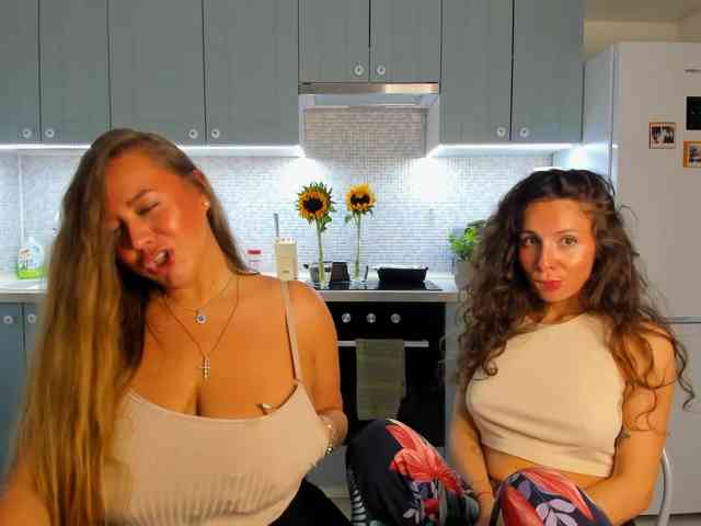 Bonne-Aurore bongacams live cam model