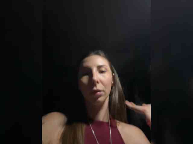 Fina771 bongacams live cam model