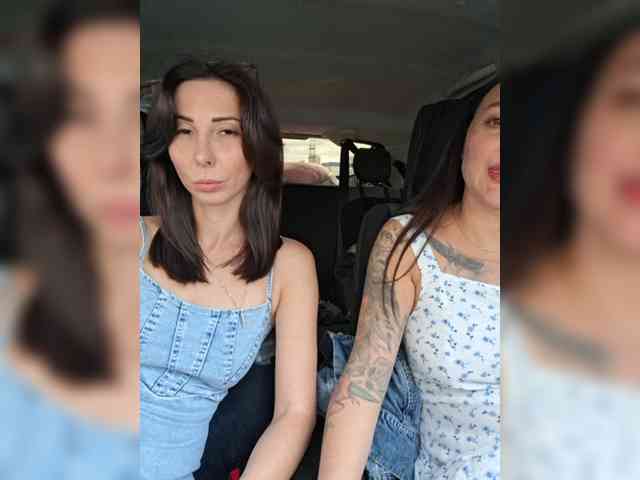 Fina771 bongacams live cam model
