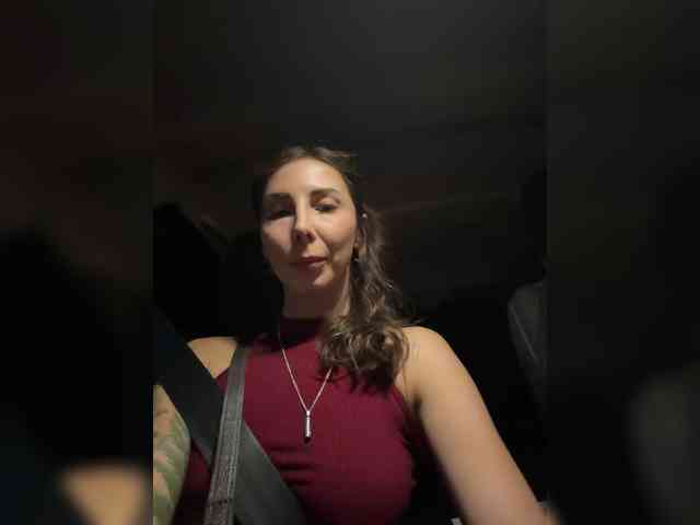 Fina771 bongacams live cam model