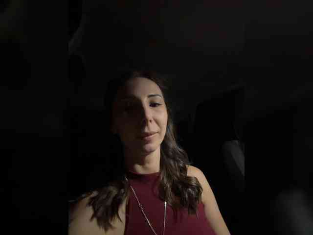 Fina771 bongacams live cam model