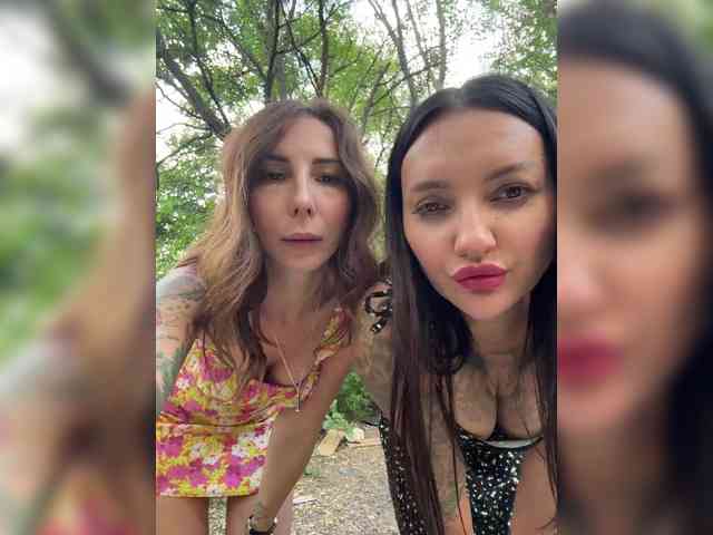 Fina771 bongacams live cam model