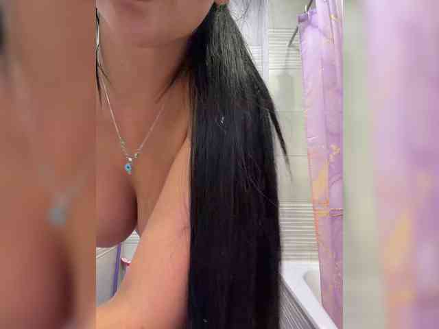 alinakukla787 bongacams live cam model