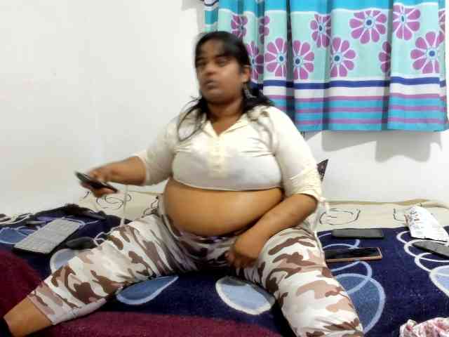 SusanaEshwar bongacams live cam model