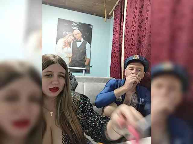 Innokentiy449 bongacams live cam model