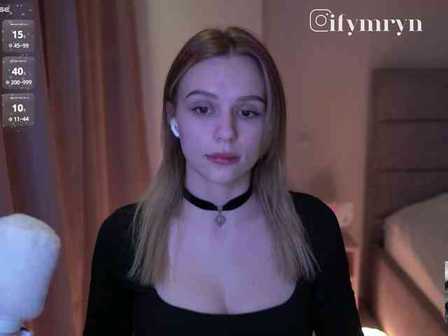 fymryn bongacams live cam model