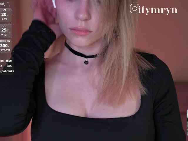 fymryn bongacams live cam model