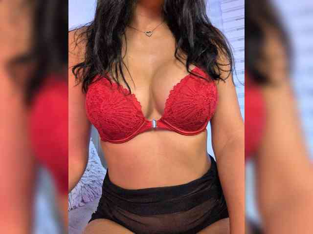-LanaRay- bongacams live cam model