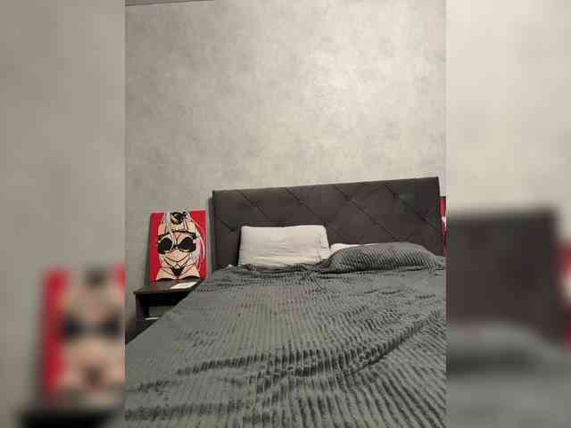 -Dirty-Bitch bongacams live cam model