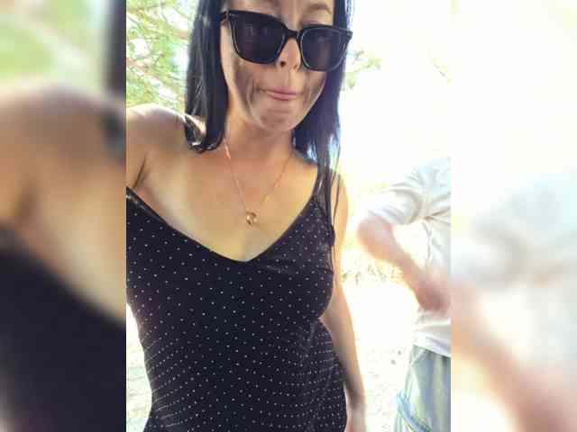 -Pypsiki- bongacams live cam model