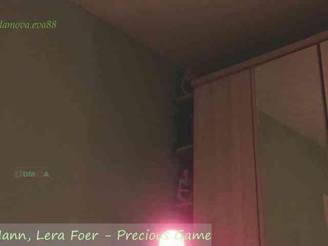 eva-adamova bongacams live cam model