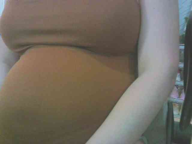 KeepmepregO bongacams live cam model