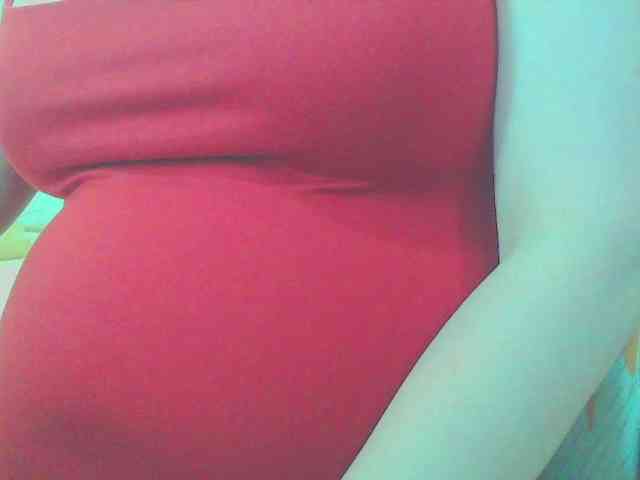 KeepmepregO bongacams live cam model