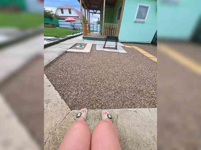 Angelia22 bongacams live cam model