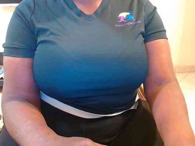 Dalia70 bongacams live cam model