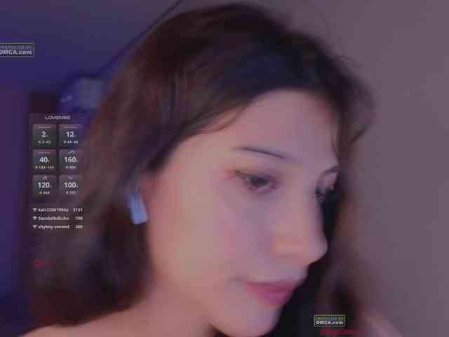-umbre11a- bongacams live cam model