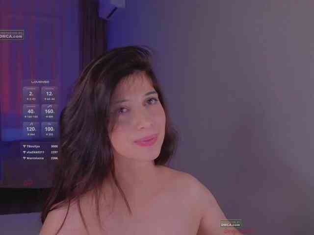 -umbre11a- bongacams live cam model